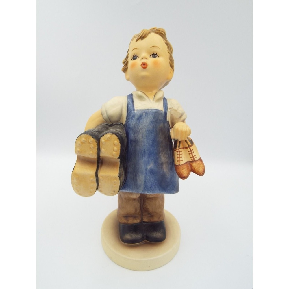 #9 - Goebel Hummel Boots Cobbler Boy